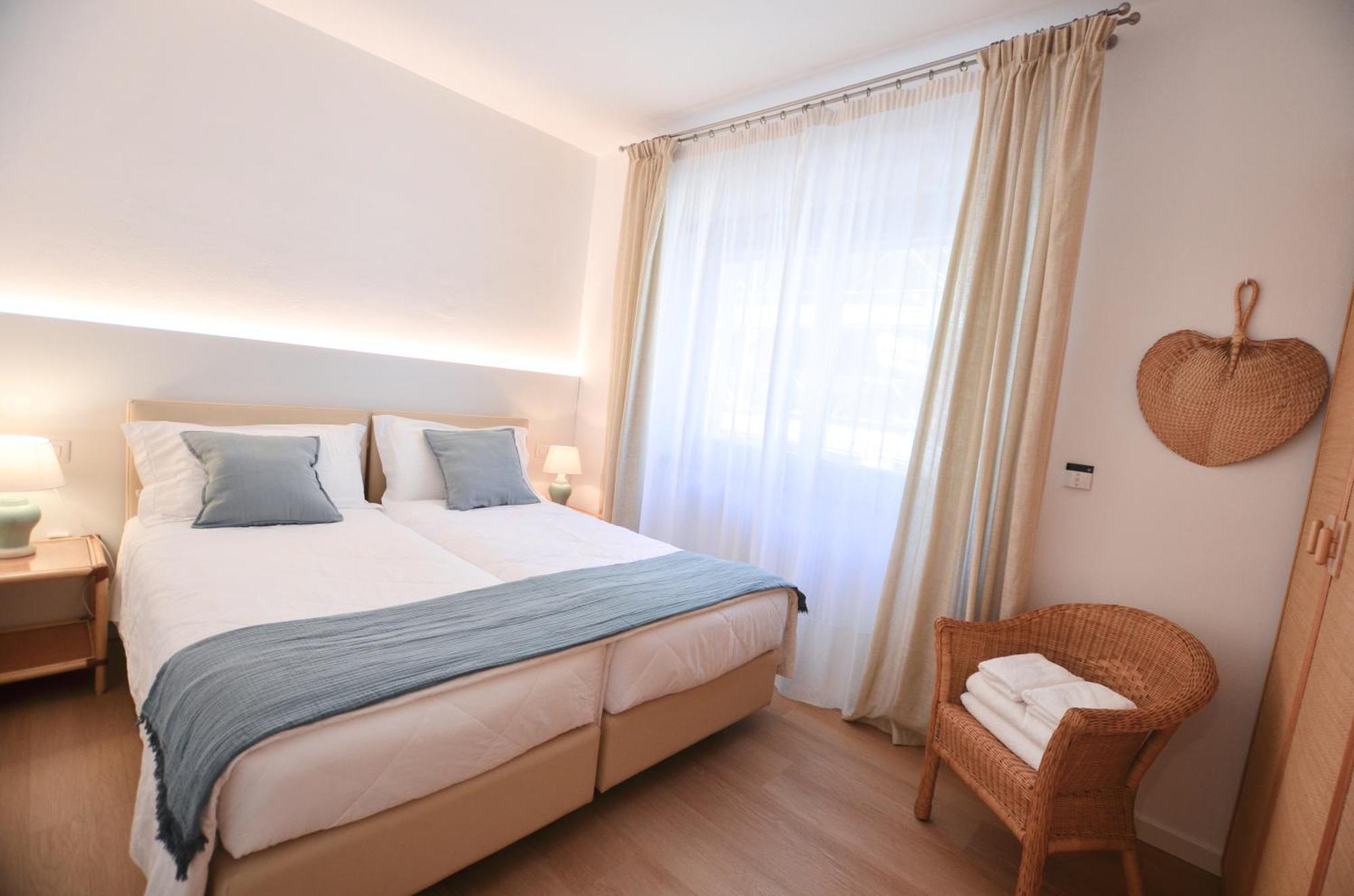 Villa Phoenix - Lake Apartments Riva del Garda Kültér fotó